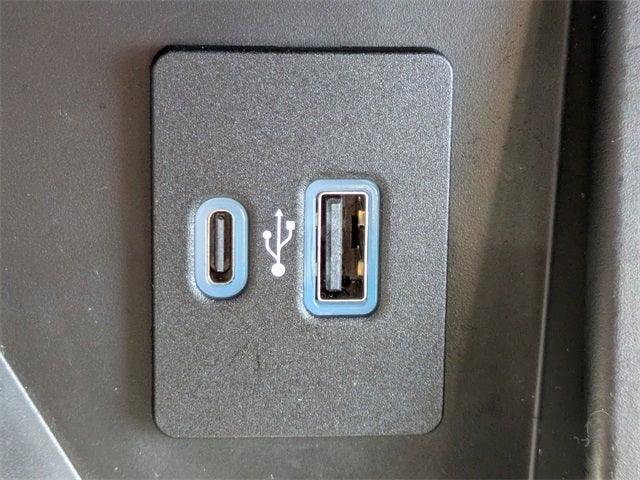 2022 Ford F-150 Lightning Lariat