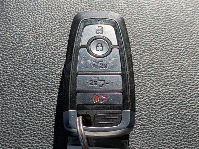 2022 Ford F-150 Lightning Lariat