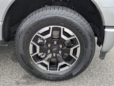 2023 Ford F-150 Lightning XLT
