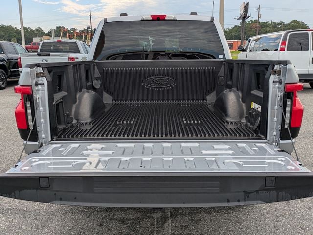 2023 Ford F-150 Lightning XLT