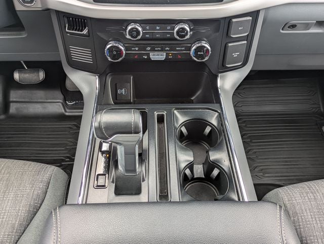 2023 Ford F-150 Lightning XLT