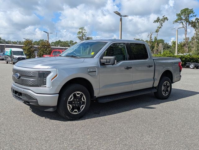 2023 Ford F-150 Lightning XLT