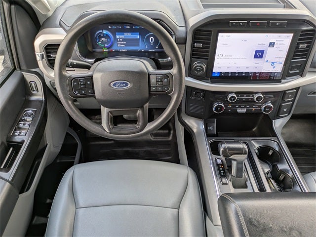 2022 Ford F-150 Lightning Pro