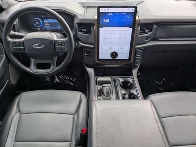 2023 Ford F-150 Lightning Lariat