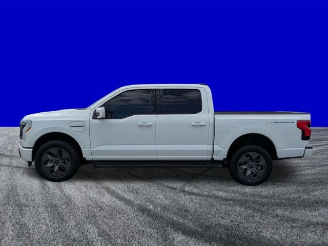 2023 Ford F-150 Lightning Lariat