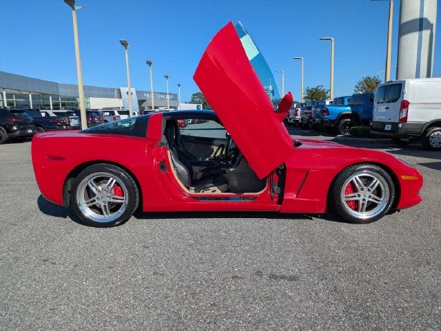 2005 Chevrolet Corvette Base