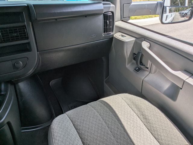 2024 Chevrolet Express 3500 LS Passenger