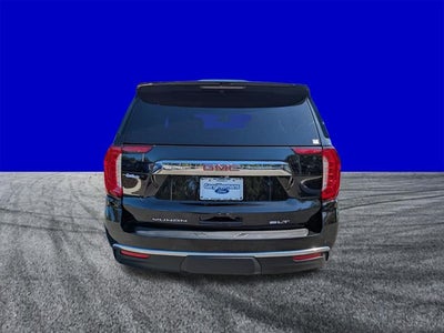 2022 GMC Yukon SLT