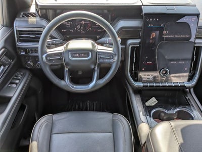 2025 GMC Yukon Elevation