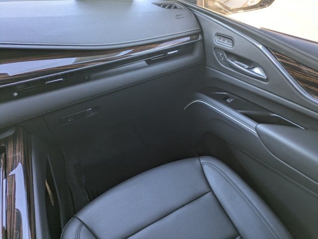 2023 Cadillac Escalade Luxury