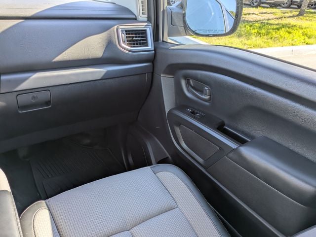 2017 Nissan Titan XD S