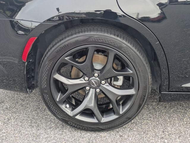 2023 Chrysler 300 Touring