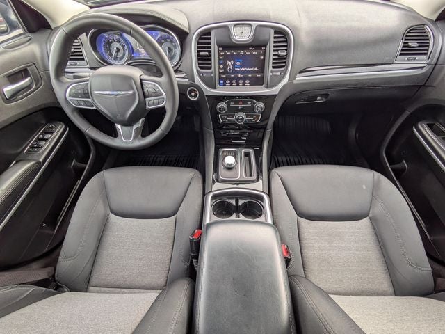 2023 Chrysler 300 Touring
