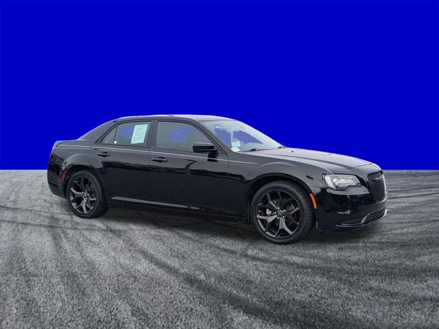 2023 Chrysler 300 Touring