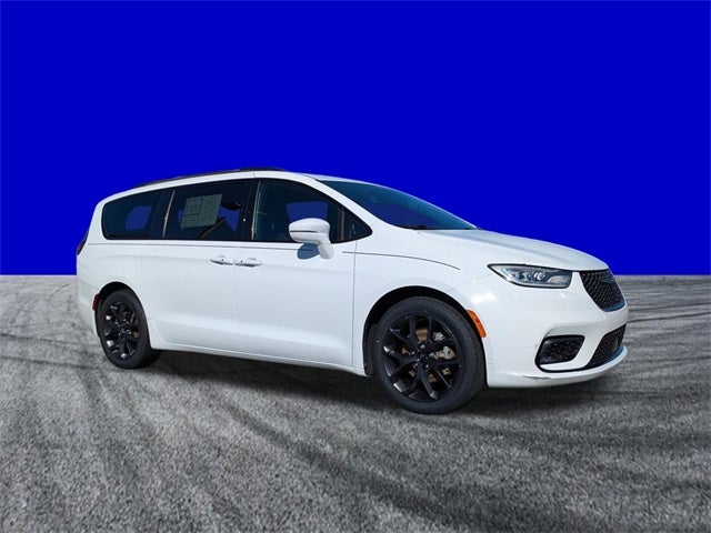 2021 Chrysler Pacifica Touring