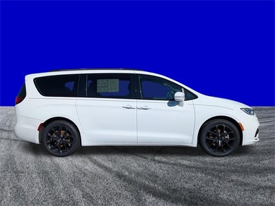2021 Chrysler Pacifica Touring