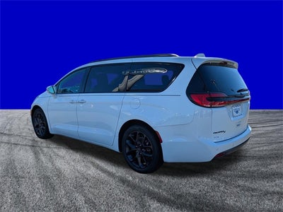 2021 Chrysler Pacifica Touring