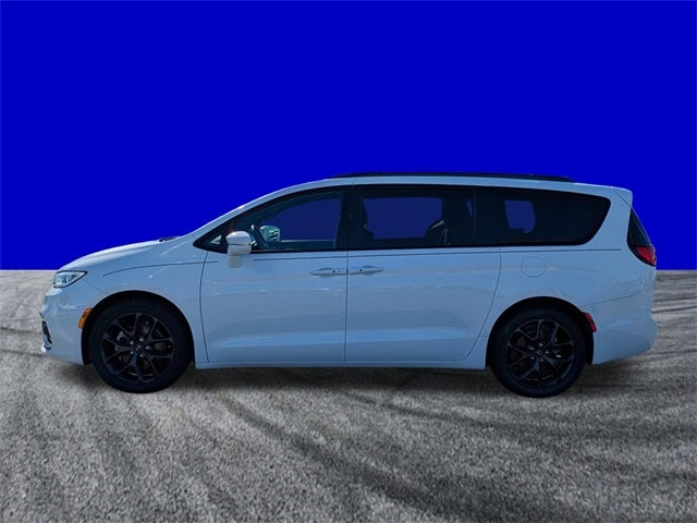 2021 Chrysler Pacifica Touring