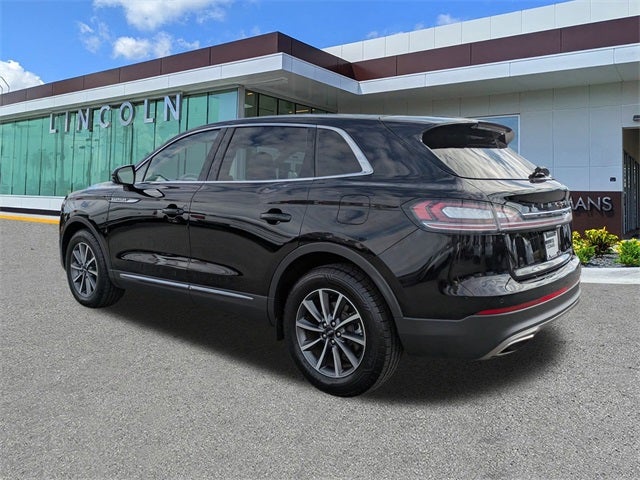 2022 Lincoln Nautilus Standard