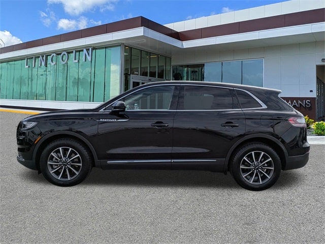 2022 Lincoln Nautilus Standard