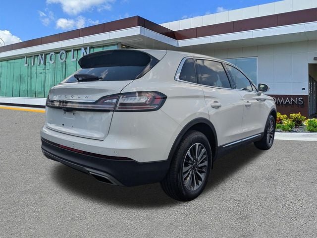 2023 Lincoln Nautilus Standard