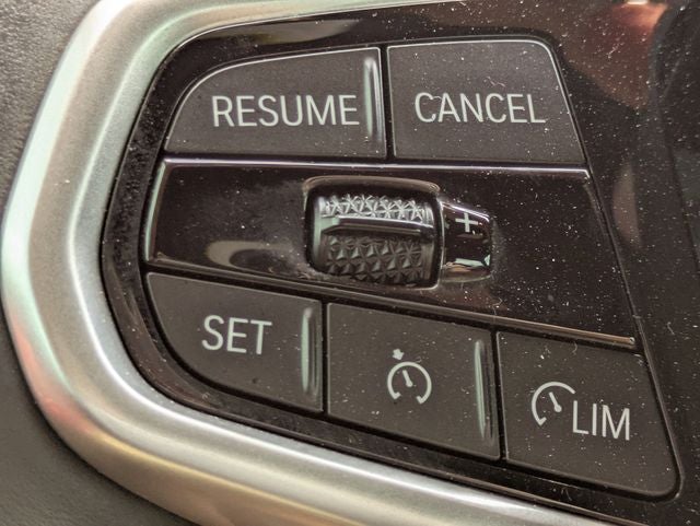 2025 BMW 3 Series M340i