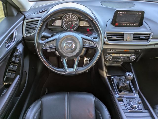 2018 Mazda Mazda3 Touring