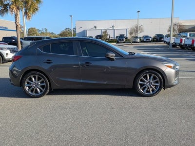 2018 Mazda Mazda3 Touring