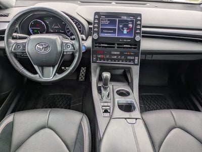 2022 Toyota Avalon Hybrid XSE