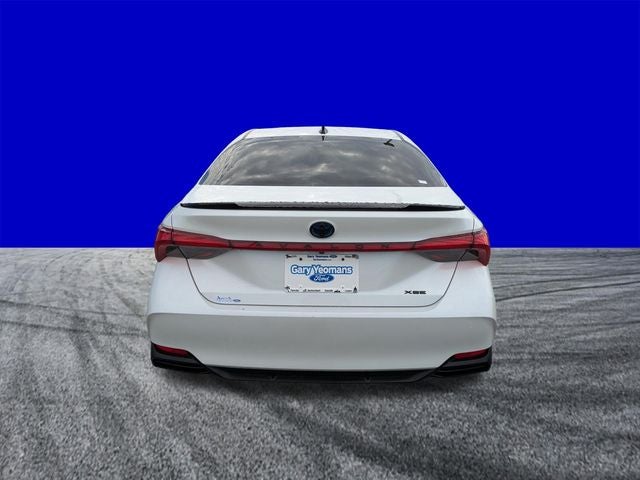 2022 Toyota Avalon Hybrid XSE