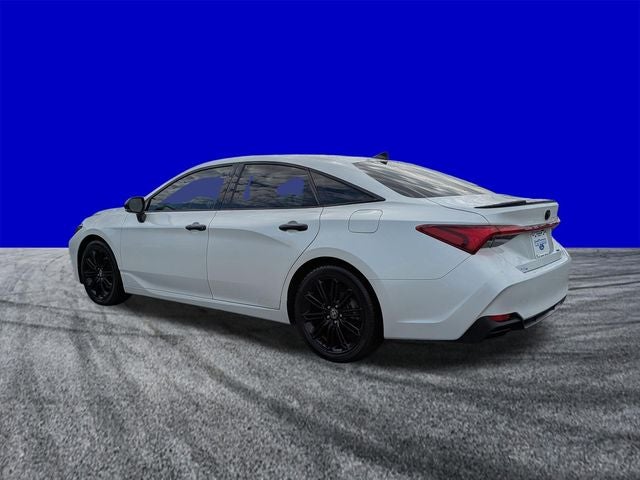 2022 Toyota Avalon Hybrid XSE