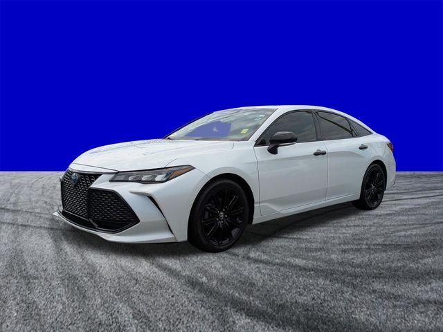 2022 Toyota Avalon Hybrid XSE