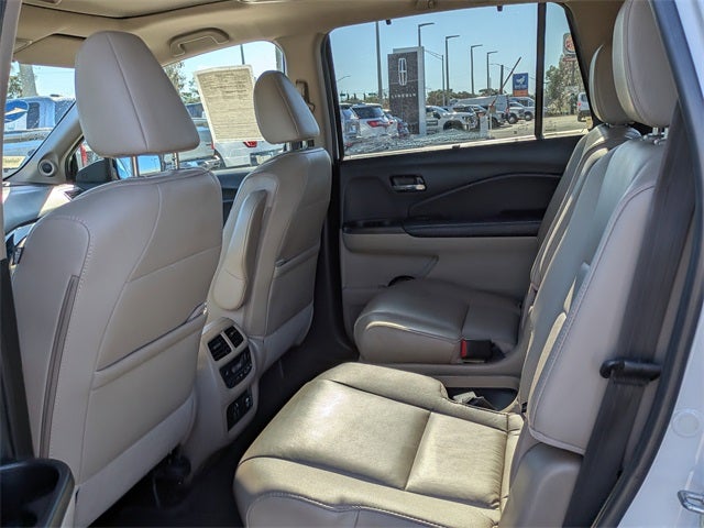 2022 Honda Pilot Touring 7 Passenger