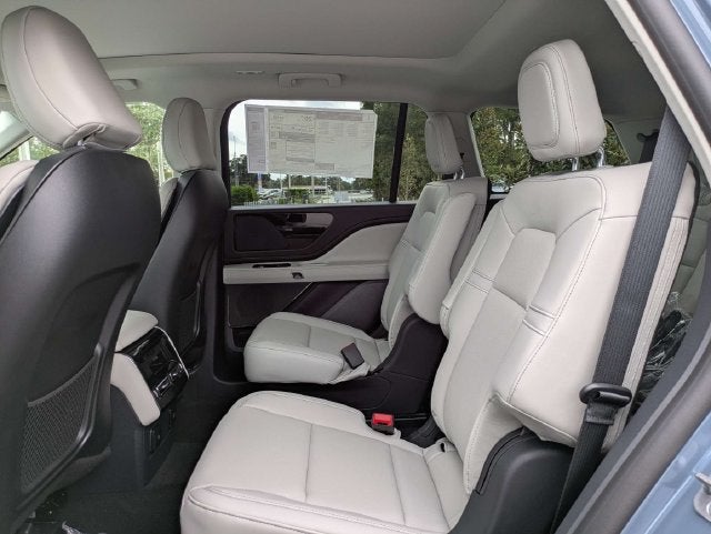 2027 Lincoln Aviator Premiere