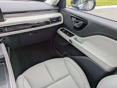 2027 Lincoln Aviator Premiere