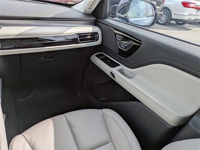 2025 Lincoln Aviator Premiere