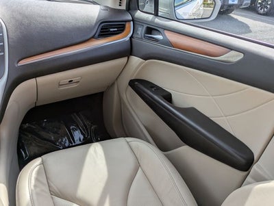 2019 Lincoln MKC Select