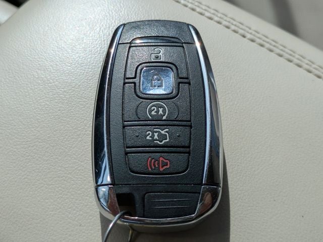 2019 Lincoln MKC Select