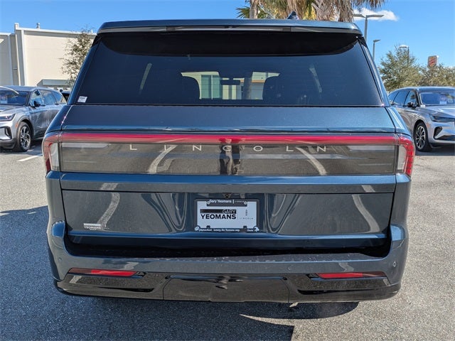 2025 Lincoln Navigator Reserve