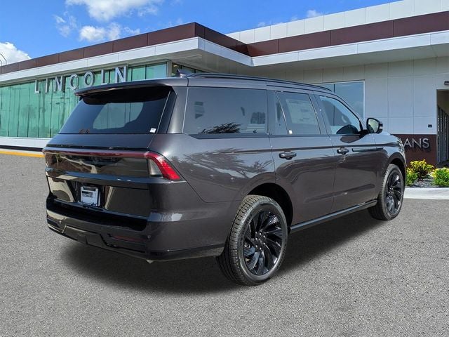 2027 Lincoln Navigator Reserve