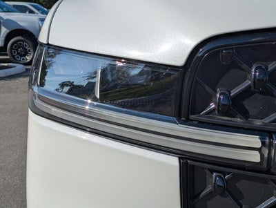 2027 Lincoln Navigator Reserve