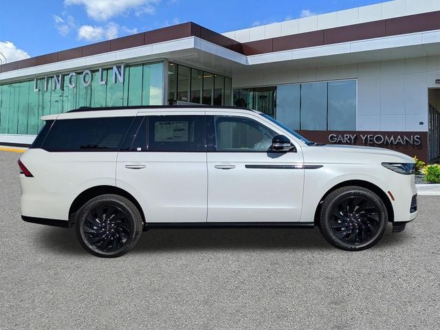 2027 Lincoln Navigator Reserve