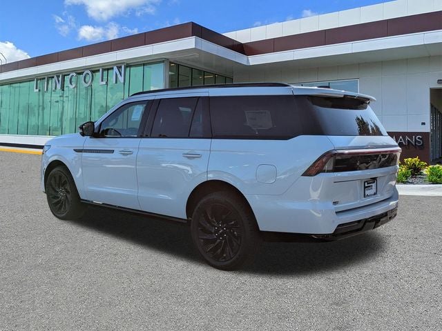 2027 Lincoln Navigator Reserve