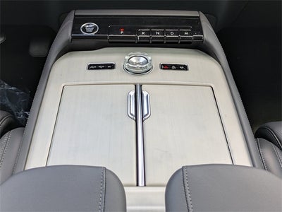 2025 Lincoln Navigator Reserve