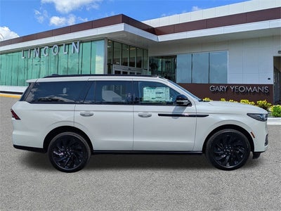 2025 Lincoln Navigator Reserve