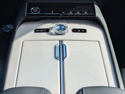 2027 Lincoln Navigator Reserve