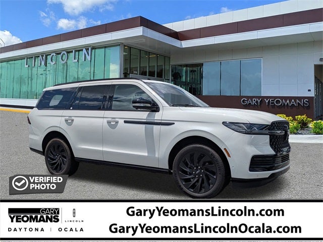 2025 Lincoln Navigator Reserve