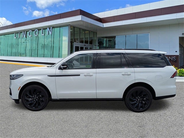 2025 Lincoln Navigator Reserve