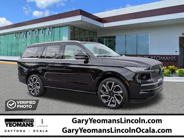 2027 Lincoln Navigator Reserve