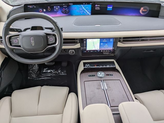 2027 Lincoln Navigator Reserve